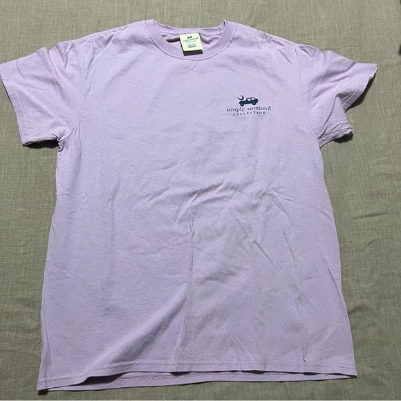 Simply Southern Medium Light Purple Tee Jeep back graphic bold colors summer - Picture 2 of 7